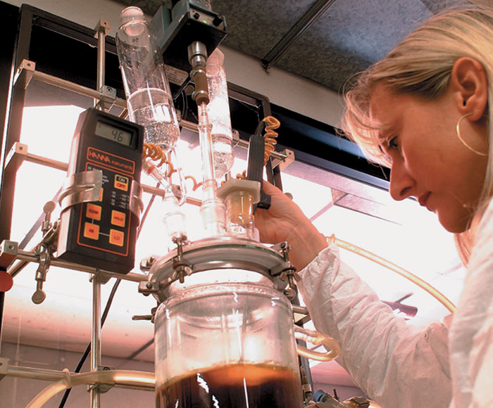 laboratorio-chimico-agrate-dermochimica2